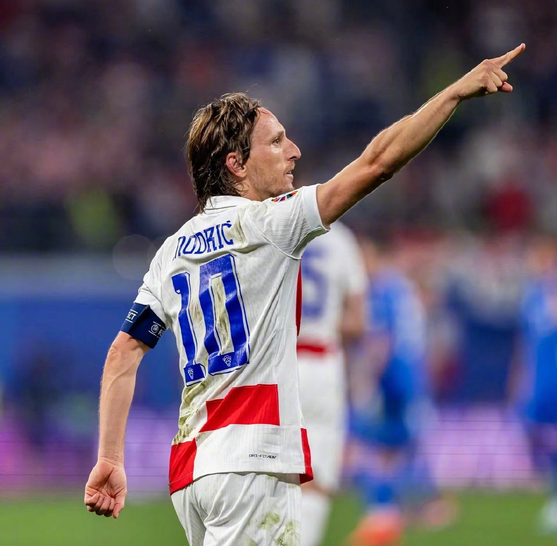 马竞最近10场对意大利球队8胜1平1负，且近12场欧冠主场11胜